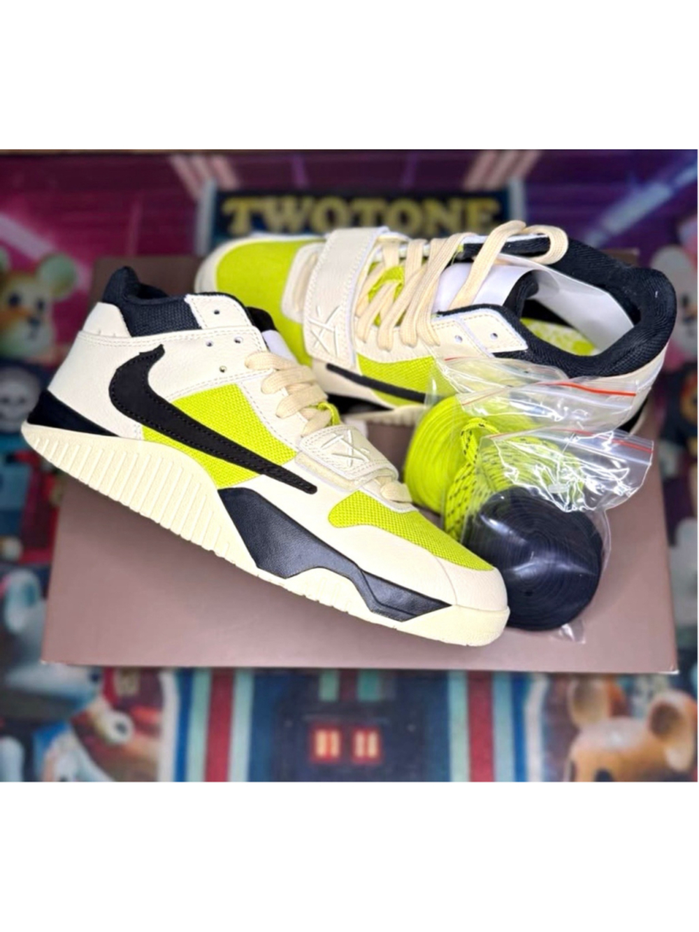 Travis Scott x Jordan Jumpman Jack TR Bright Cactus